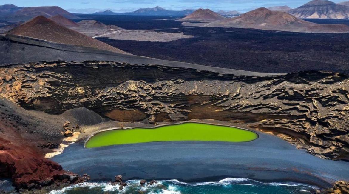 Lanzarote Casa Volcanica-Anclada Sobre La Lava Del Volcan Montana Blanca Zewnętrze zdjęcie
